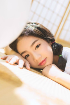 女性撤尿特写FREEHD